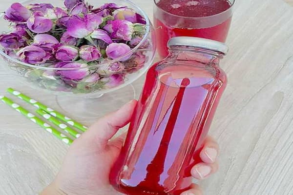 تصویر 3 از قیمت شربت گل محمدی کاشان + خرید باور نکردنی